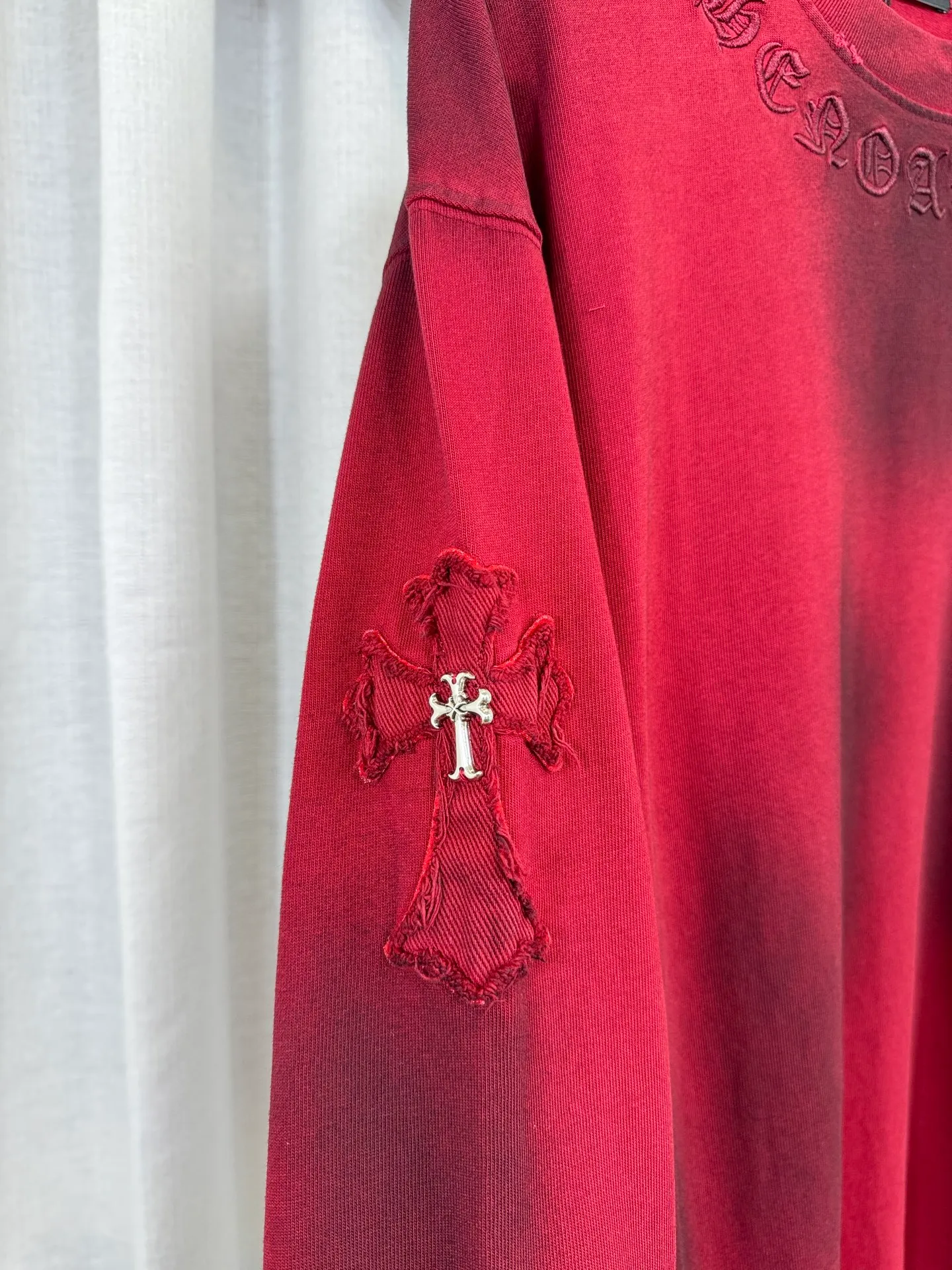 P260 ch high version Chrome Hearts 2025 new autumn and winter cross patch washed spray horse slip long-sleeved T-shirt, fabric: 26 double yarns, 320 grams weight, Angora red thread weaving, heavy wash water ➕ fried color + spray horse slip Printing process: patch embroidery, secondary color spray horse slip process Color: gray, red Size: S M L XL Style number: 5159